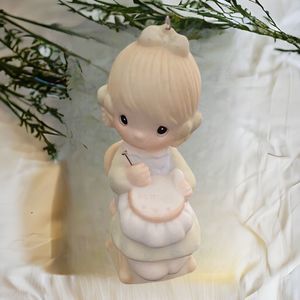 Jonathan an David - "Mother Sew Dear" E-0514 Hanging Ornament No box 1983/84